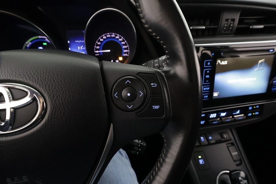 Toyota Auris vaihtoauto