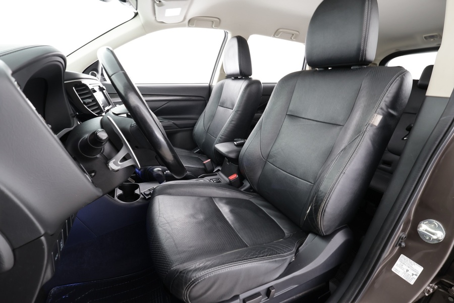 Mitsubishi Outlander vaihtoauto