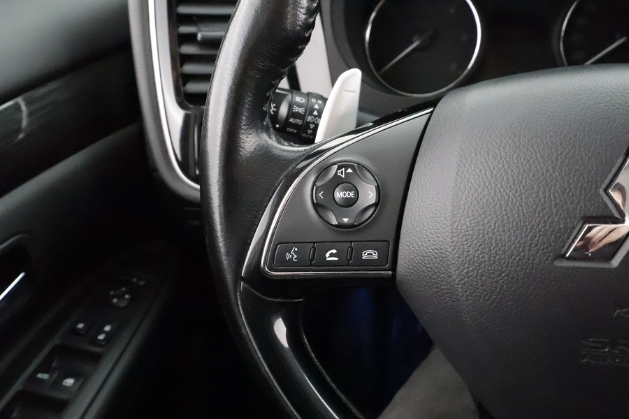 Mitsubishi Outlander vaihtoauto