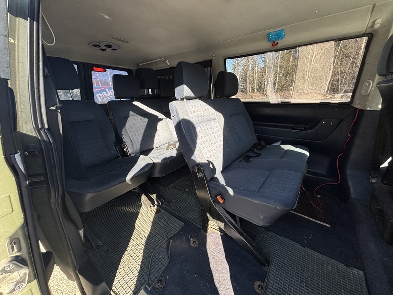 Volkswagen Caravelle vaihtoauto