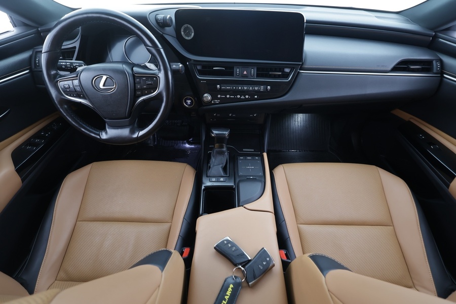 Lexus ES vaihtoauto