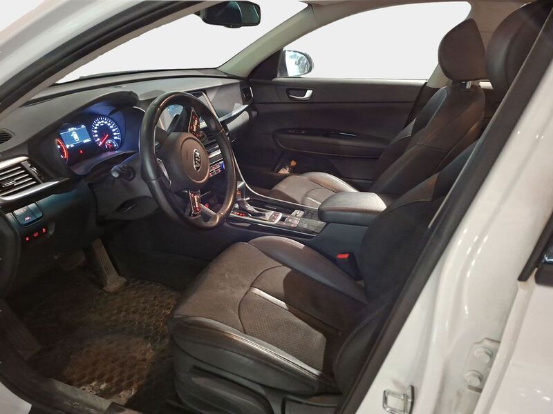 Kia Optima vaihtoauto