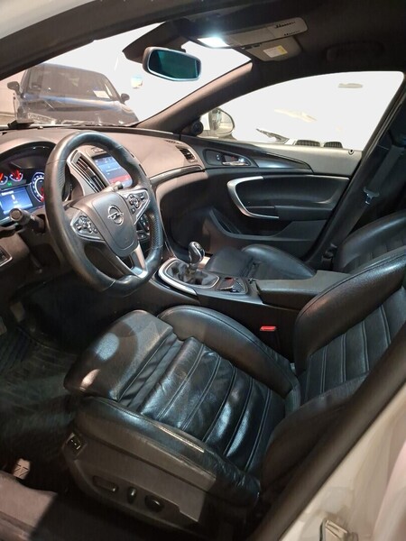 Opel Insignia vaihtoauto
