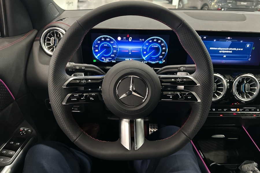 Mercedes-Benz EQA vaihtoauto