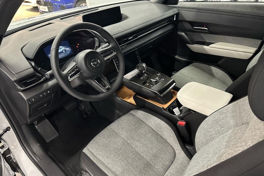 Mazda MX-30 vaihtoauto