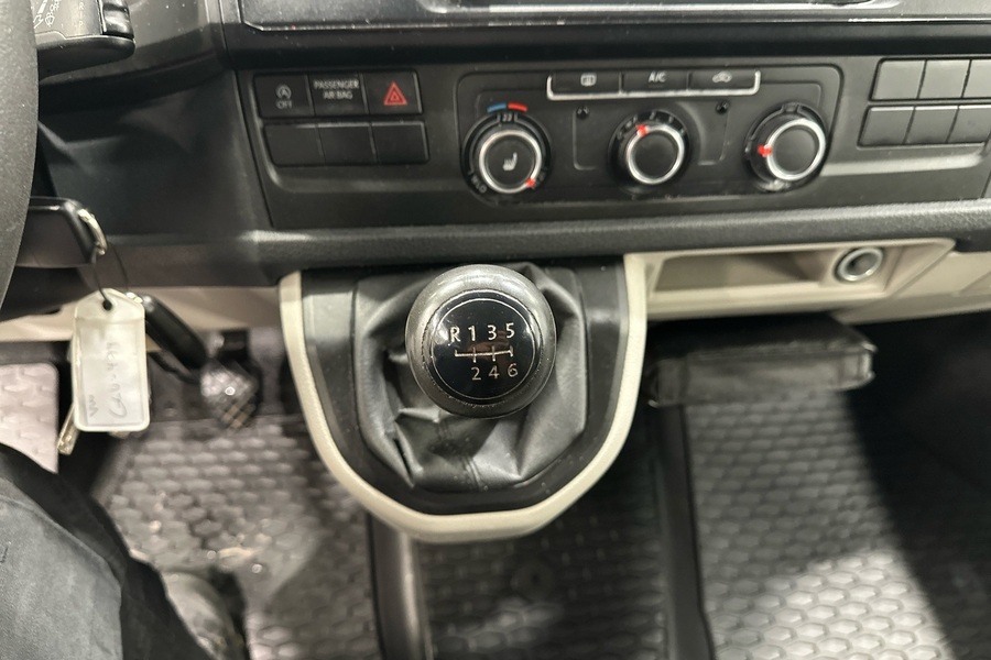 Volkswagen Transporter vaihtoauto