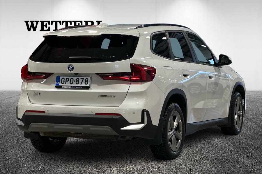 BMW X1 vaihtoauto