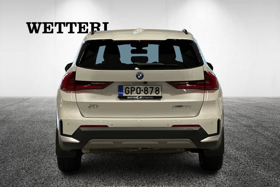 BMW X1 vaihtoauto