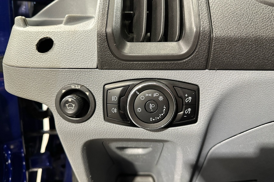 Ford Transit vaihtoauto