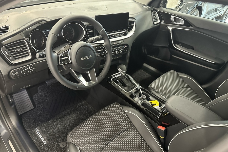 Kia XCeed vaihtoauto
