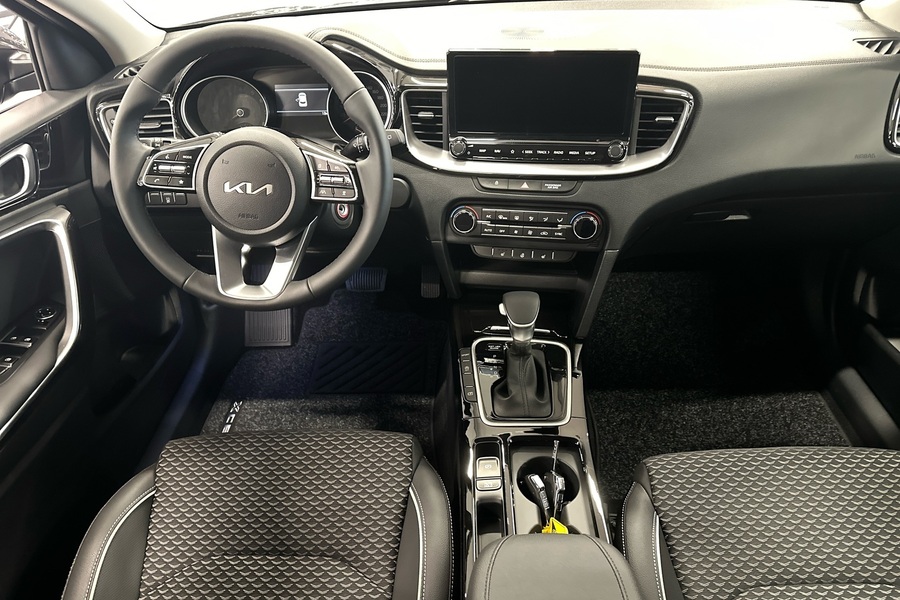 Kia XCeed vaihtoauto