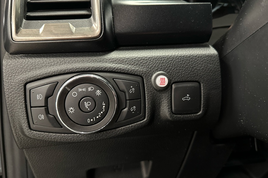 Ford Ranger vaihtoauto