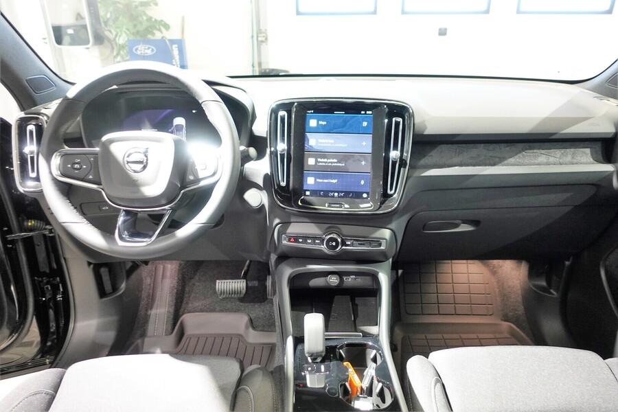 Volvo C40 vaihtoauto