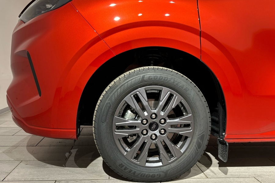 Ford Transit Custom vaihtoauto