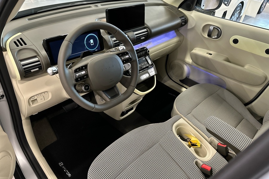 Hyundai INSTER vaihtoauto