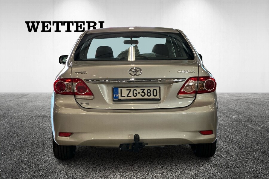 Toyota Corolla vaihtoauto