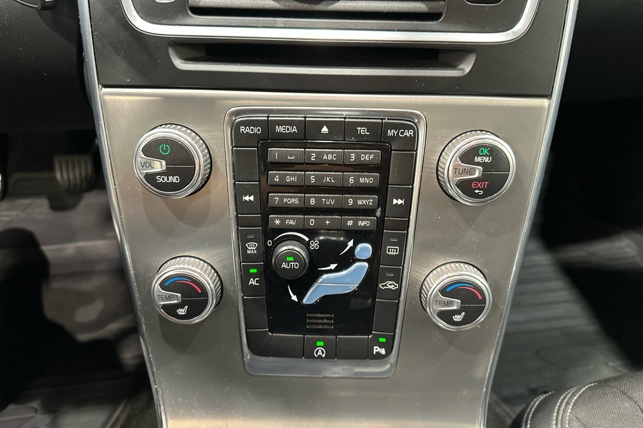 Volvo V60 vaihtoauto