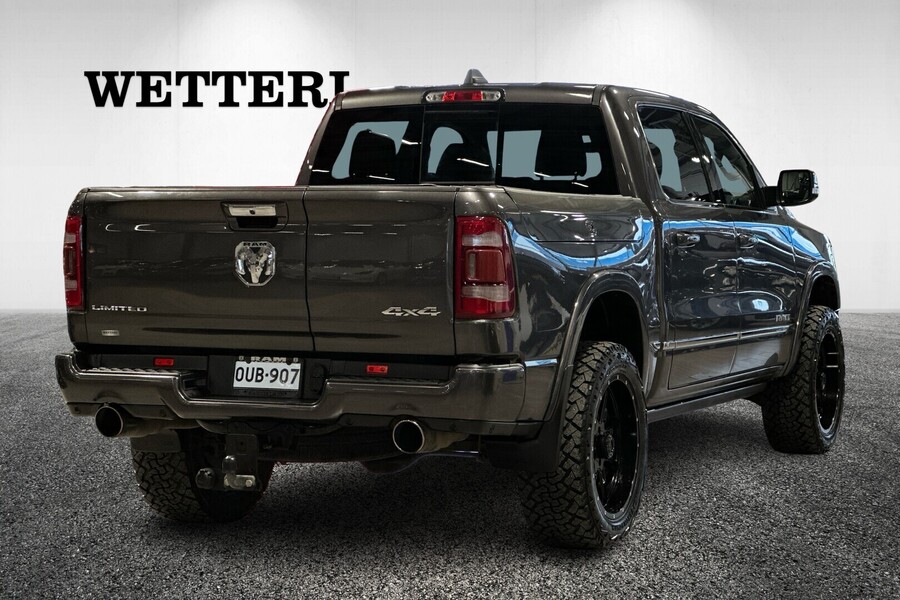 Dodge Ram 1500 vaihtoauto