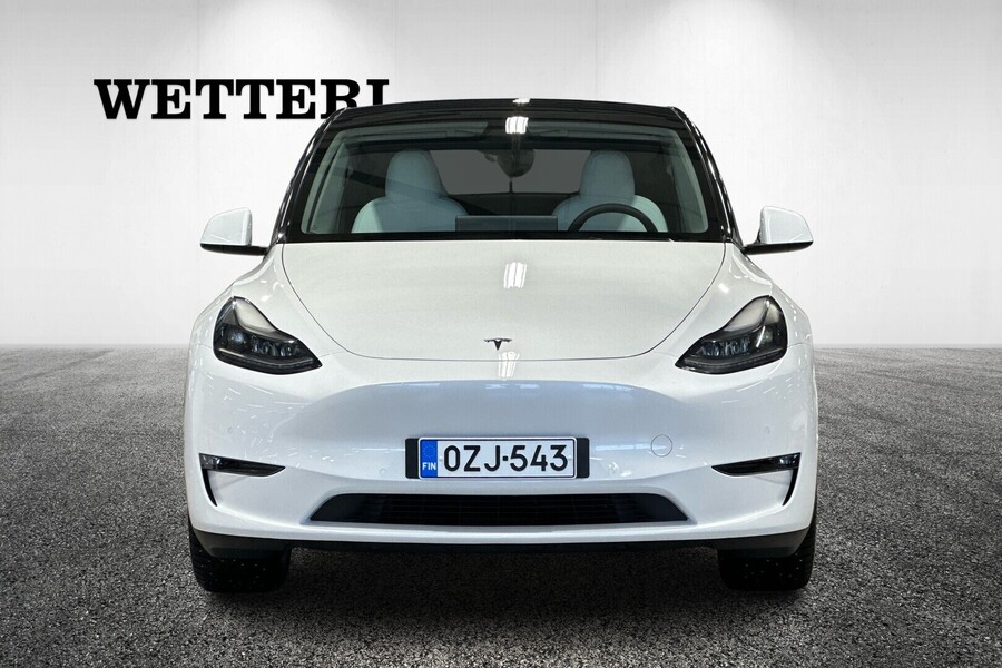 Tesla Model Y vaihtoauto
