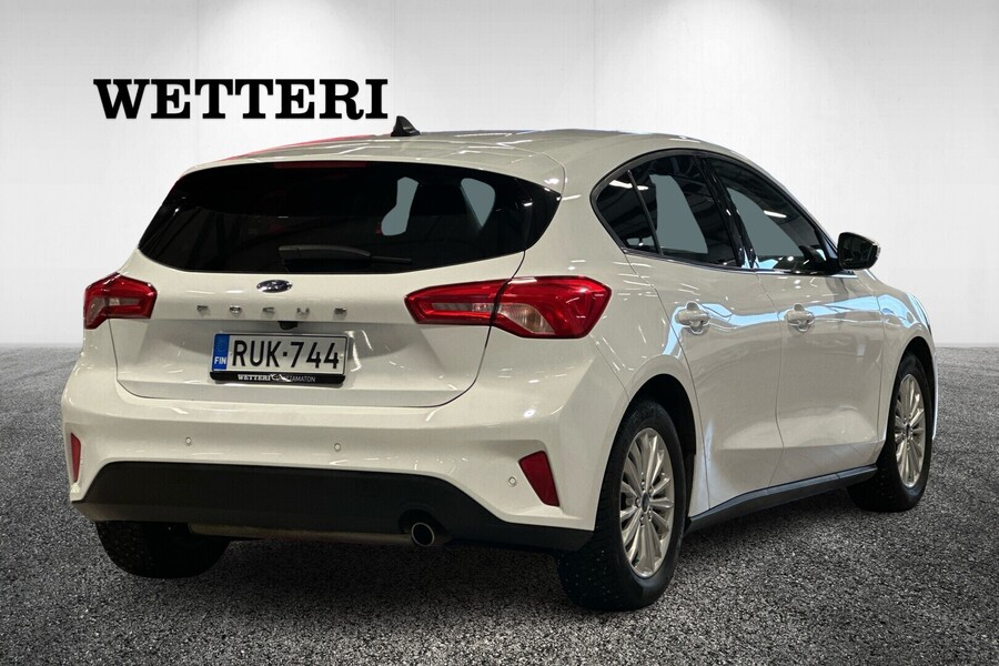 Ford Focus vaihtoauto