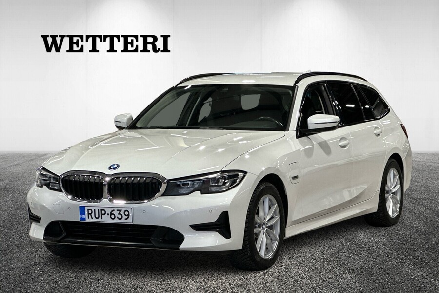 BMW 320 vaihtoauto
