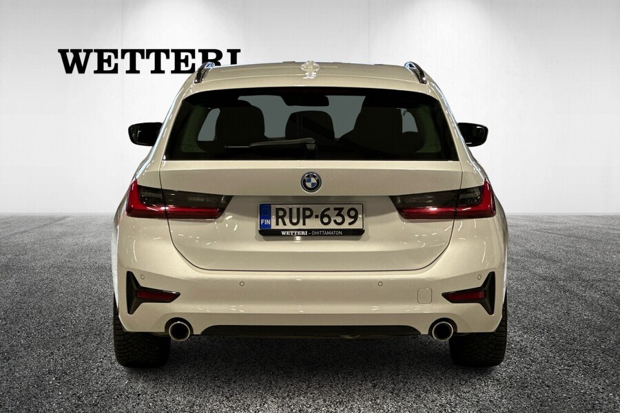 BMW 320 vaihtoauto