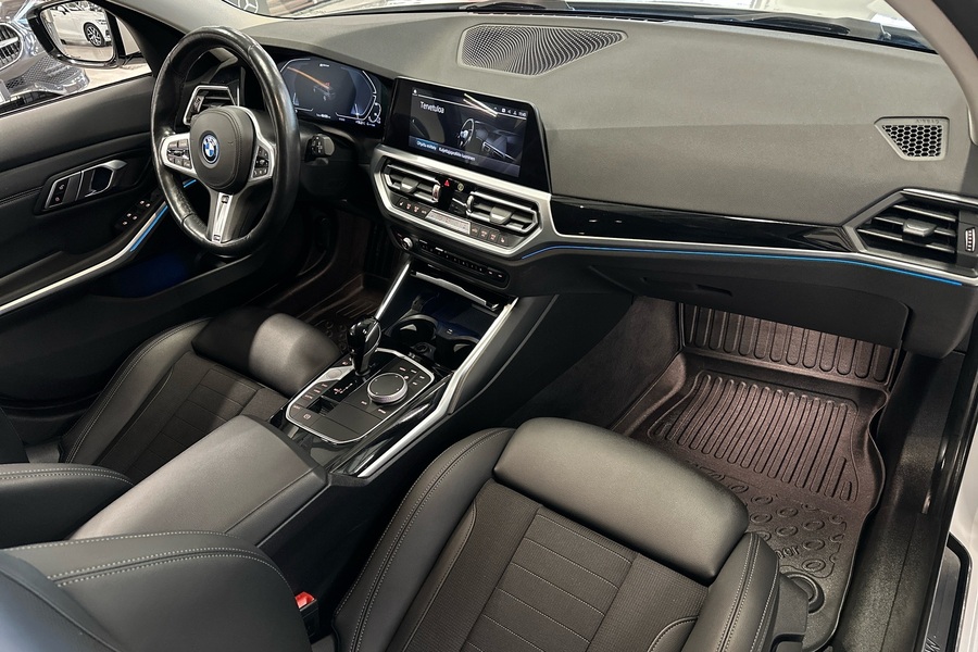 BMW 320 vaihtoauto