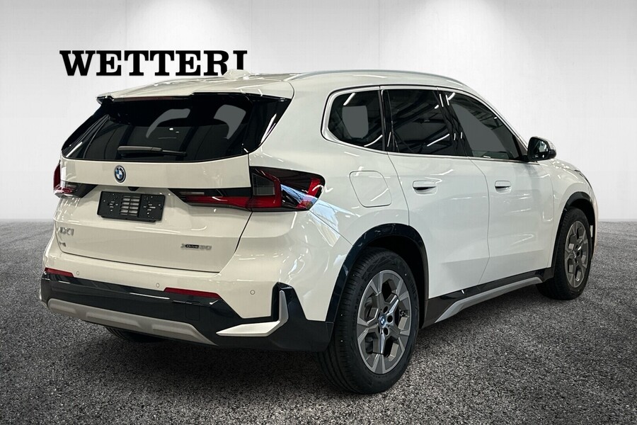 BMW iX1 vaihtoauto