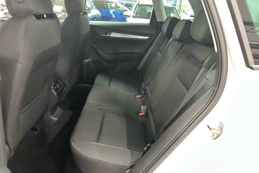 Skoda Karoq vaihtoauto