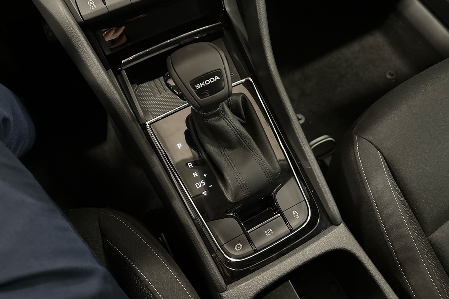 Skoda Karoq vaihtoauto