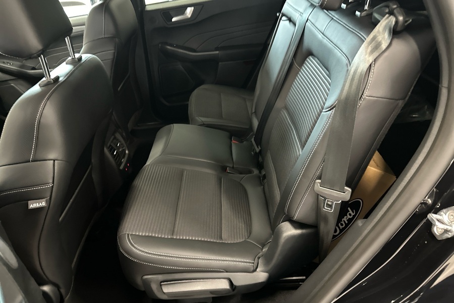 Ford Kuga vaihtoauto