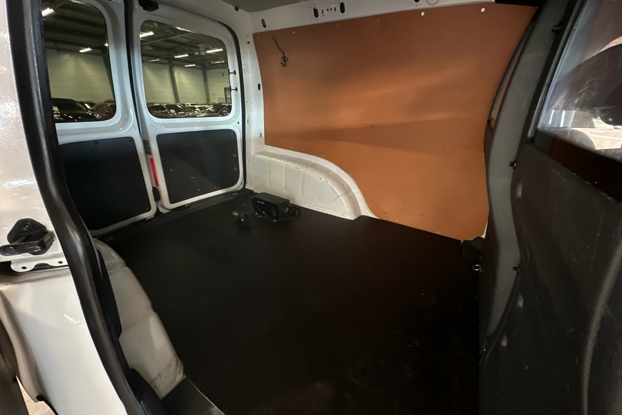 Volkswagen Caddy vaihtoauto