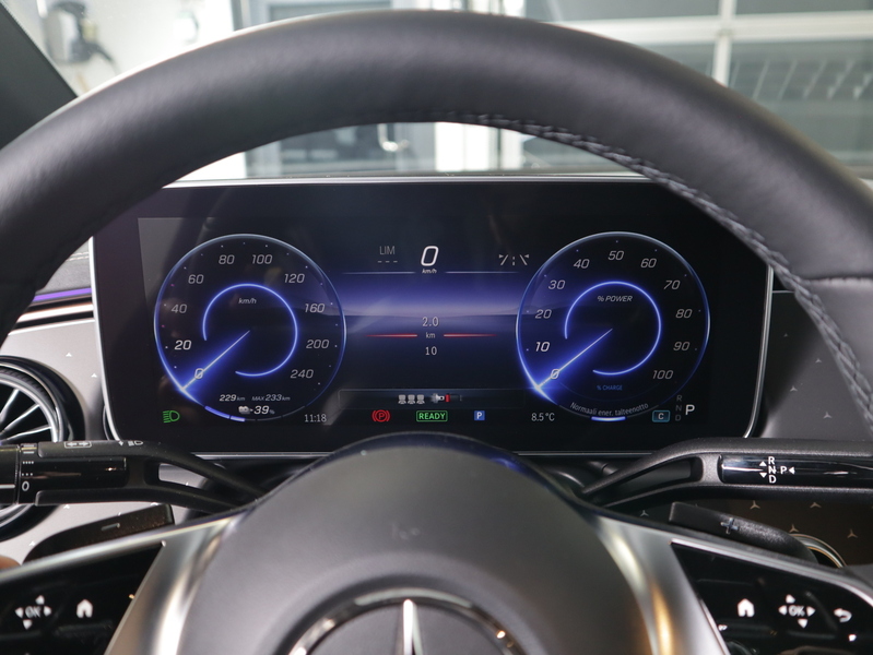 Mercedes-Benz EQE vaihtoauto