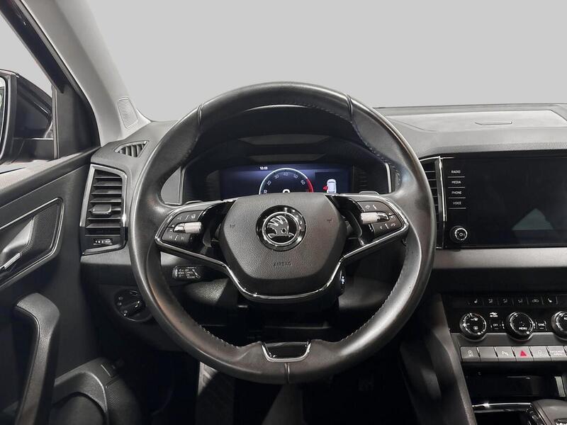 Skoda Karoq vaihtoauto