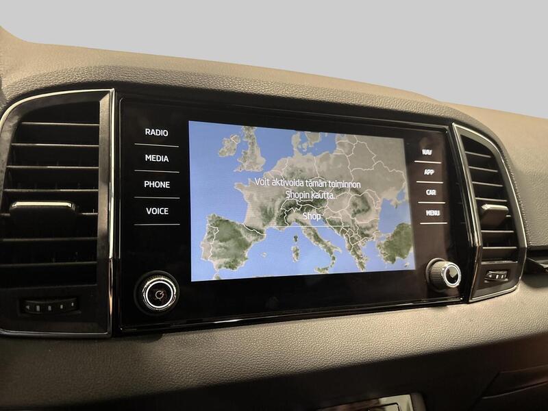 Skoda Karoq vaihtoauto