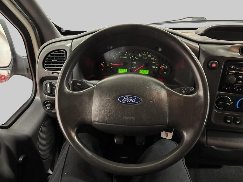 Ford Transit vaihtoauto