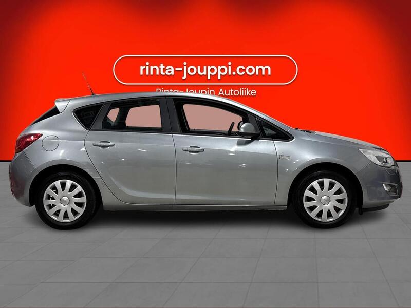 Opel Astra vaihtoauto