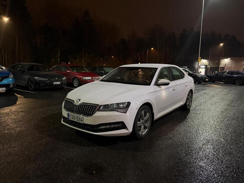 Skoda Superb vaihtoauto