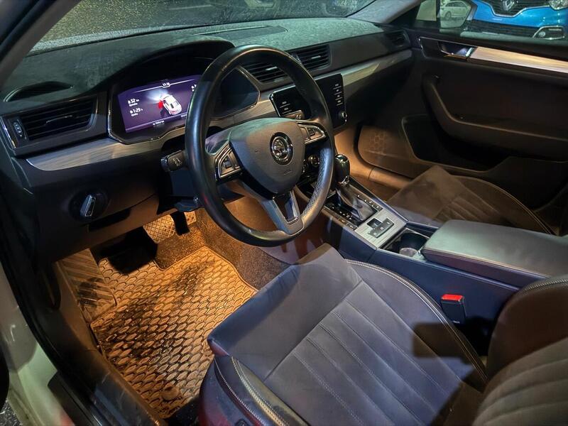 Skoda Superb vaihtoauto