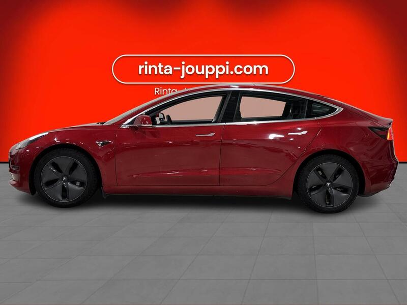 Tesla Model 3 vaihtoauto