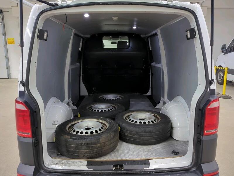 Volkswagen Transporter vaihtoauto