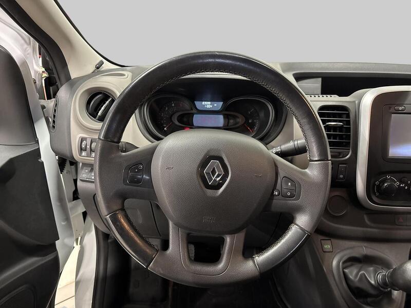 Renault Trafic vaihtoauto