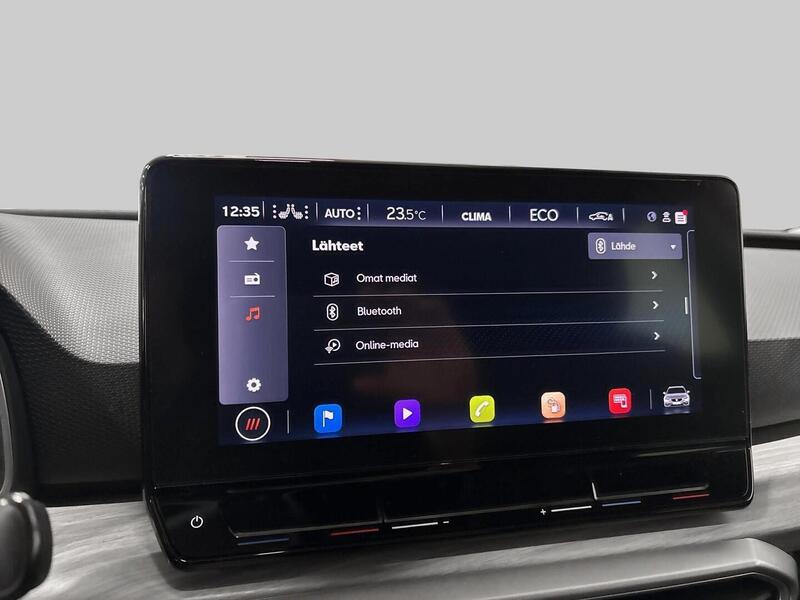 SEAT Leon Sportstourer vaihtoauto