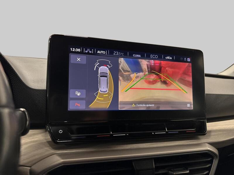 SEAT Leon Sportstourer vaihtoauto