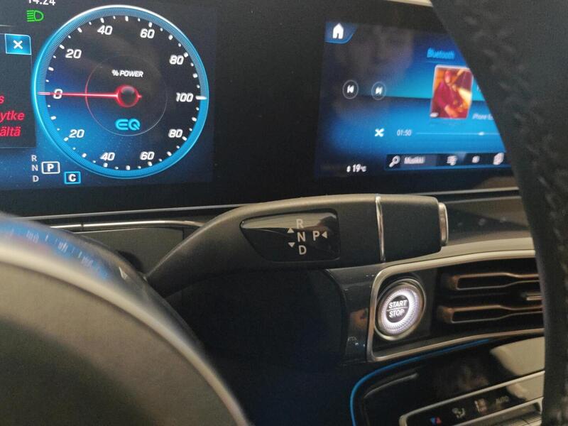 Mercedes-Benz EQC vaihtoauto