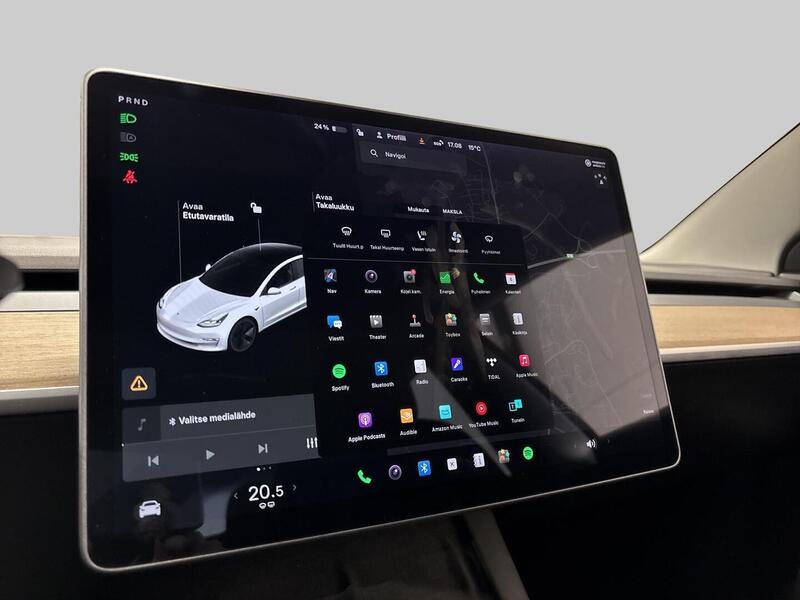 Tesla Model 3 vaihtoauto