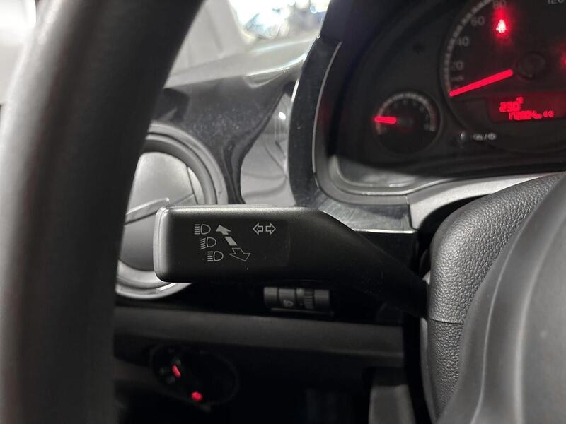 Volkswagen up! vaihtoauto