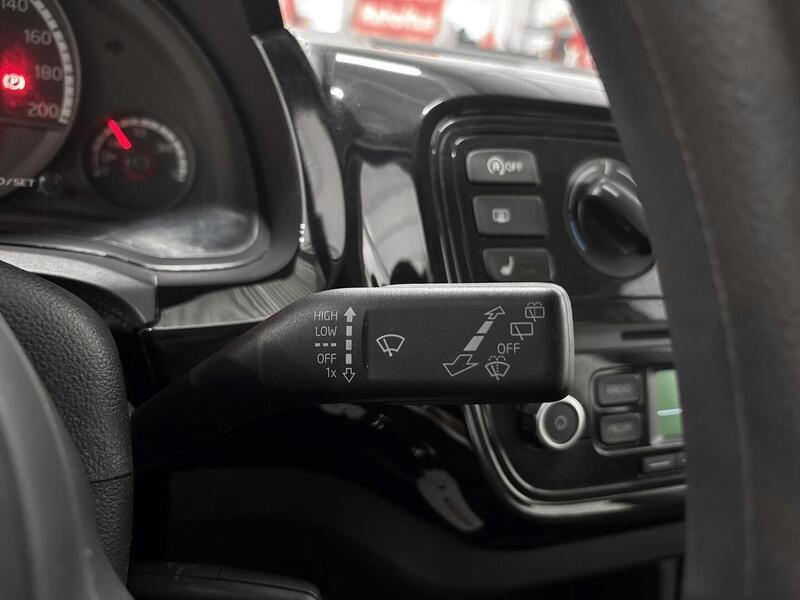 Volkswagen up! vaihtoauto