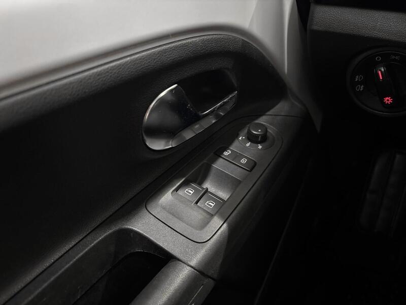 Volkswagen up! vaihtoauto