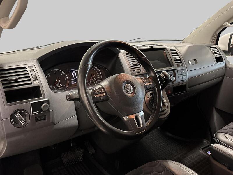 Volkswagen Caravelle vaihtoauto